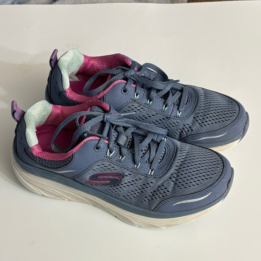 Skechers Blue and Pink Air Cooled Memory Foam Relaxed Fit Women’s Shoes 8.5 - Picture 3 of 9